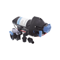 Bomba controlada por presión Par Max a 12 Vcd, caudal de 2 GPM, presión máxima 35 psi, para manguera de entrada con orificio de 38 mm (1½”), manguera de descarga con orificio de 25 mm (1”)