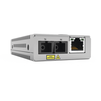 Convertidor de medios TAA (Federal) 10/100TX - 100FX/SC MultiModo, Multiregion PSU