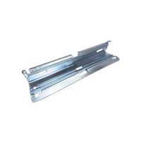 Clip Automático Mediano Para Unir Tramos de Charola Tipo Malla de 100 hasta 300 mm de Ancho, Acabado Electrozincado