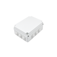 Caja Estanca de PVC Para Derivación y Conexión, 12 Entradas, Tapa Atornillada, 300x220x120 mm  (Área interna), Uso Exterior IP55, Material que no Propaga el Fuego y Libre de Hálogenos
