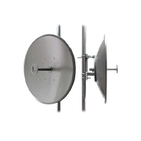 Antena para enlaces Carrier Class, Frec. 3.3 - 3.8 GHz Ganancia 29 dBi