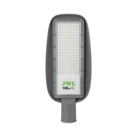 Luminaria LED  de 100 W / 100 - 265 V CA~50/60 Hz / Fotocelda  / Color Blanco/ Dimensiones 200 x 465 x 78 mm / Ángulo de Luz 135°.