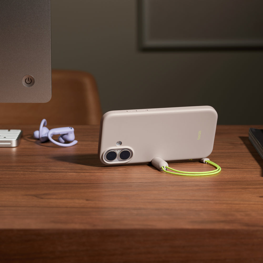 Funda en modo horizontal con MagSafe de Beats para el iPhone 17 con Control de la Cámara – Gris calizo