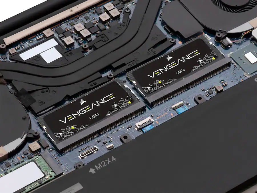 CORSAIR - Memoria VENGEANCE Series 16GB (1x16GB) DDR4 3200MHz C22 SODIMM - Negro