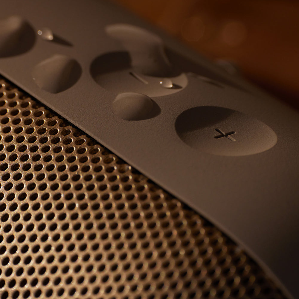 Bocina inalámbrica Beats Pill con Bluetooth® – Color champaña