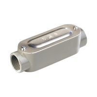Caja oval roscada tipo C de 1 1/2" (38.1 mm) Incluye tapa y tornillos.