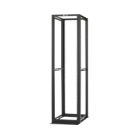 Rack de Cuatro Postes Estándar de 19", Rieles Numerados y Roscados #12-24, Profundidad Máxima de 30 in, 45 Unidades de Rack, Color Negro