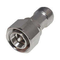 Adaptador en Línea de Conector 4.3-10 Macho a N Hembra, Bronce Blanco/ Plata/ Teflón.