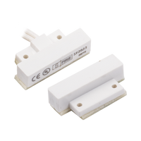 Contacto Magnético Ultra Compacto / GAP 13 mm (0.51 in) / Reed Switch NC / 12 VCC / Puertas y Ventanas