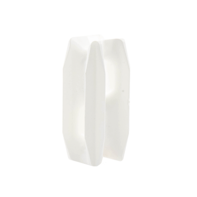 Aislador Blanco de Esquina para Cercos Eléctricos / 18 kV / Resinas Vírgenes / Resistencia 7.5-10.2 kg / Anti UV / 66 mm x 31.6 mm