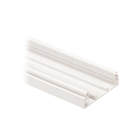 Base para canaleta T-45, de PVC rígido, con orificios perforados para montaje, 60.3 x 18.5 x 2400 mm, Color Blanco Mate