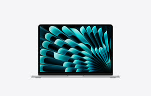 MacBook Air 13 con chip M5 color plata, vista frontal