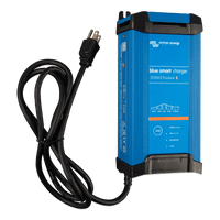 Blue Smart IP22 12/30 / Cargador de Baterías 12V, 30A / Para Ambientes Marinos y Terrestres. /  Bancos de 120 a 300 Ah